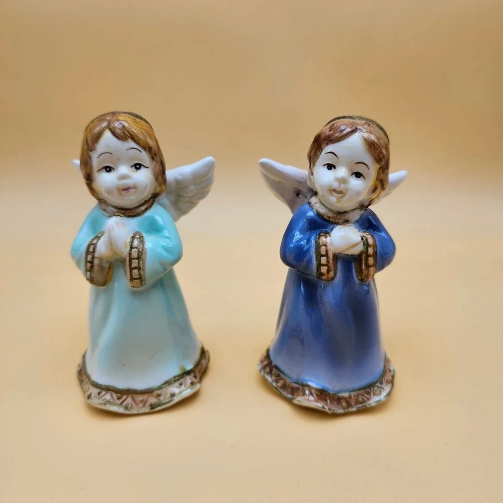 Ceramic‎ Angel Figurines Salt Pepper Shakers Praying Vintage Kitchen Decor Set